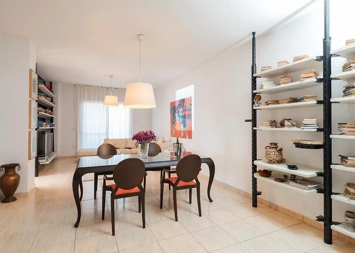 Downtown Apartment Tirana